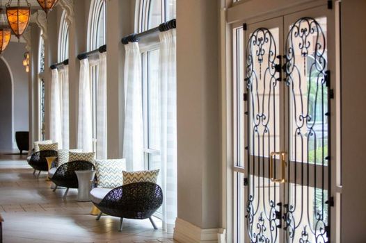 Renaissance Tampa International Plaza Hotel