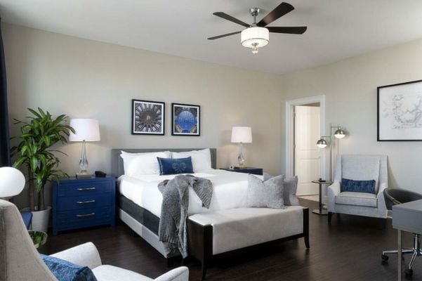 Hotel Saint Louis, Autograph Collection