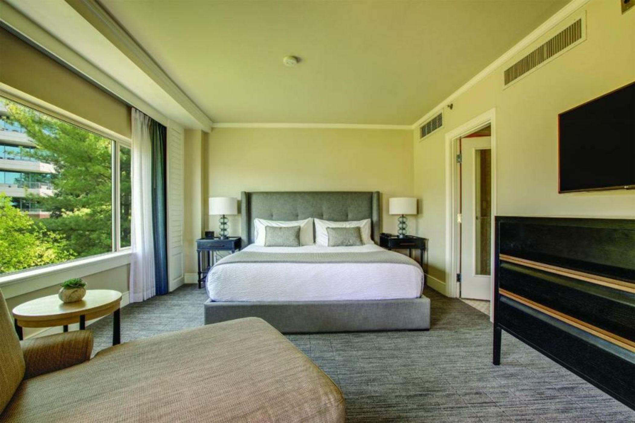 The Woodmark Hotel & Still Spa on Lake Washington