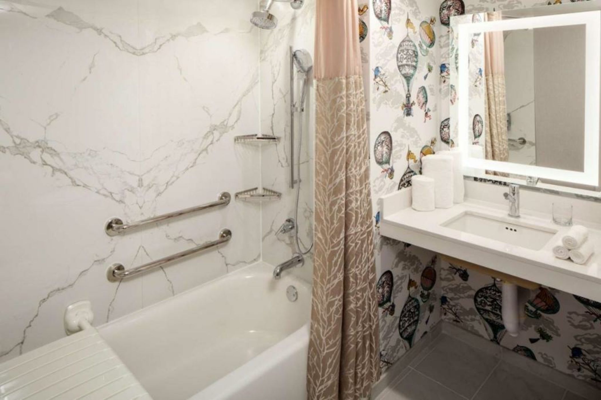 Whitney Peak Hotel Reno, Tapestry Collection by Hilton