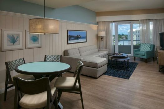 Edgewater Beach Hotel