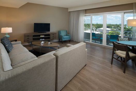 Edgewater Beach Hotel