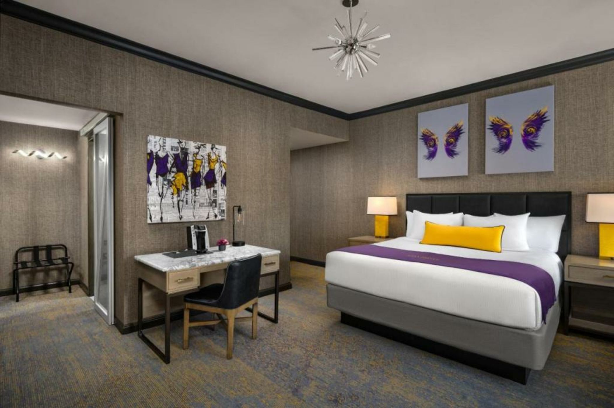 The Admiral, Downtown Historic District