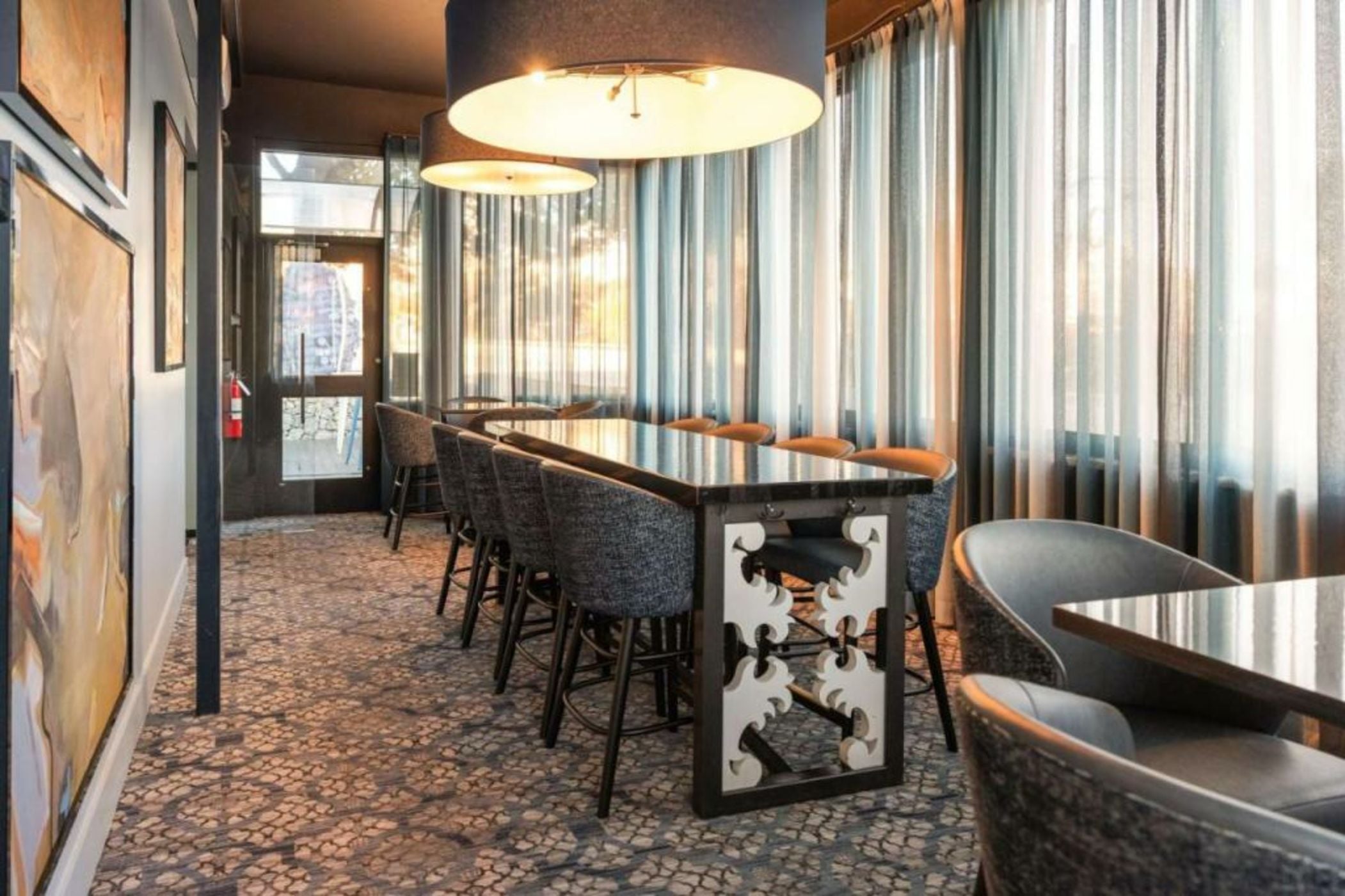 Lorenzo Hotel Dallas, Tapestry Collection by Hilton