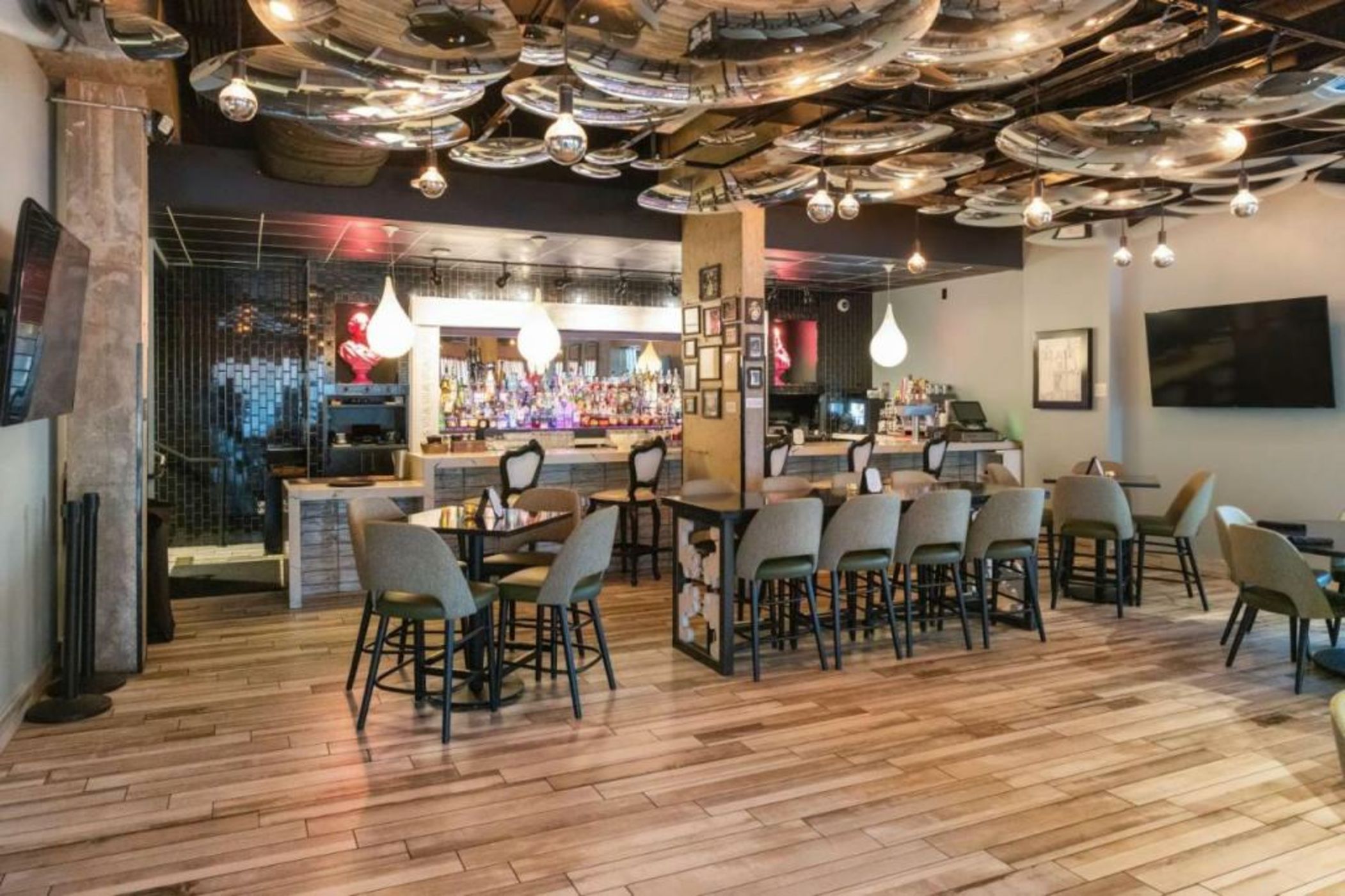 Lorenzo Hotel Dallas, Tapestry Collection by Hilton