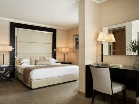 Galaxy Iraklio Hotel