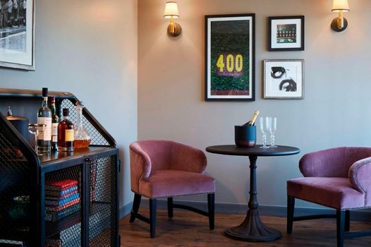 Hotel Zachary, Chicago, a Tribute Portfolio Hotel