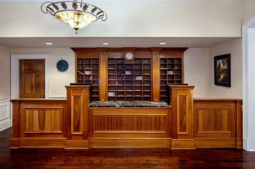 Historic Boone Tavern