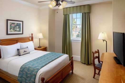 Historic Boone Tavern