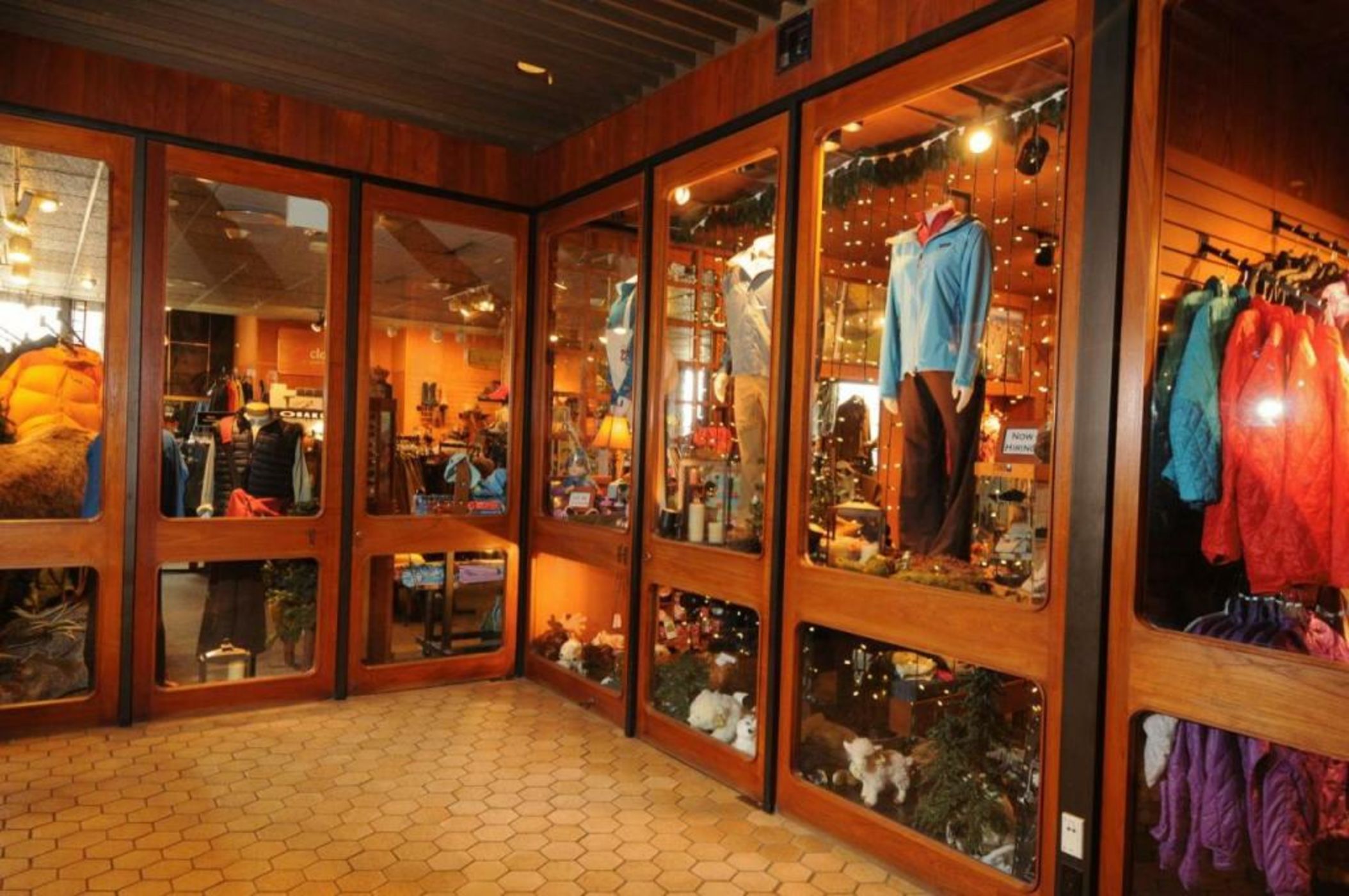 The Hotel Captain Cook