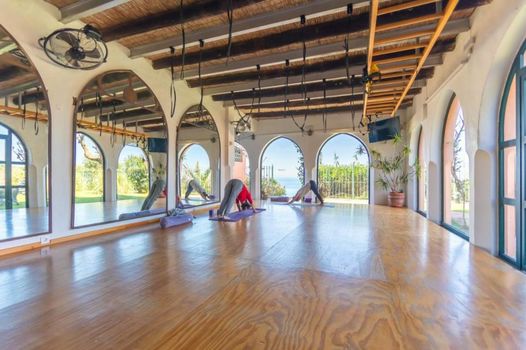 Hurricane Beach Hotel