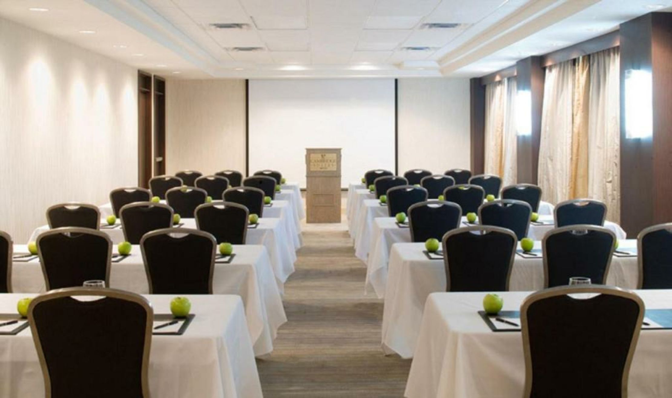 Cambridge Suites Hotel Halifax