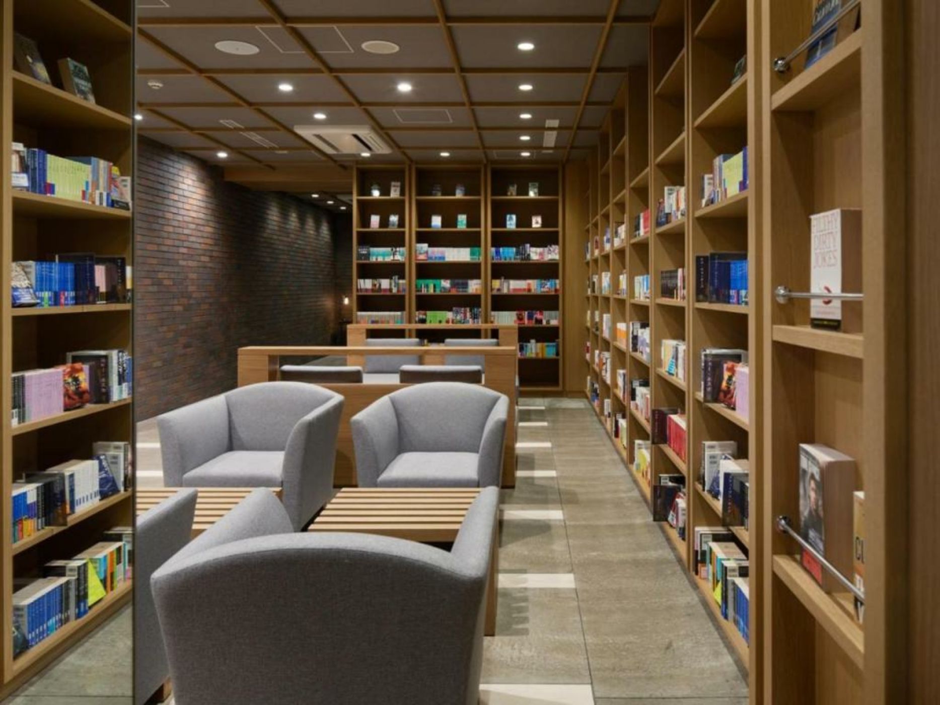 LAMP LIGHT BOOKS HOTEL sapporo