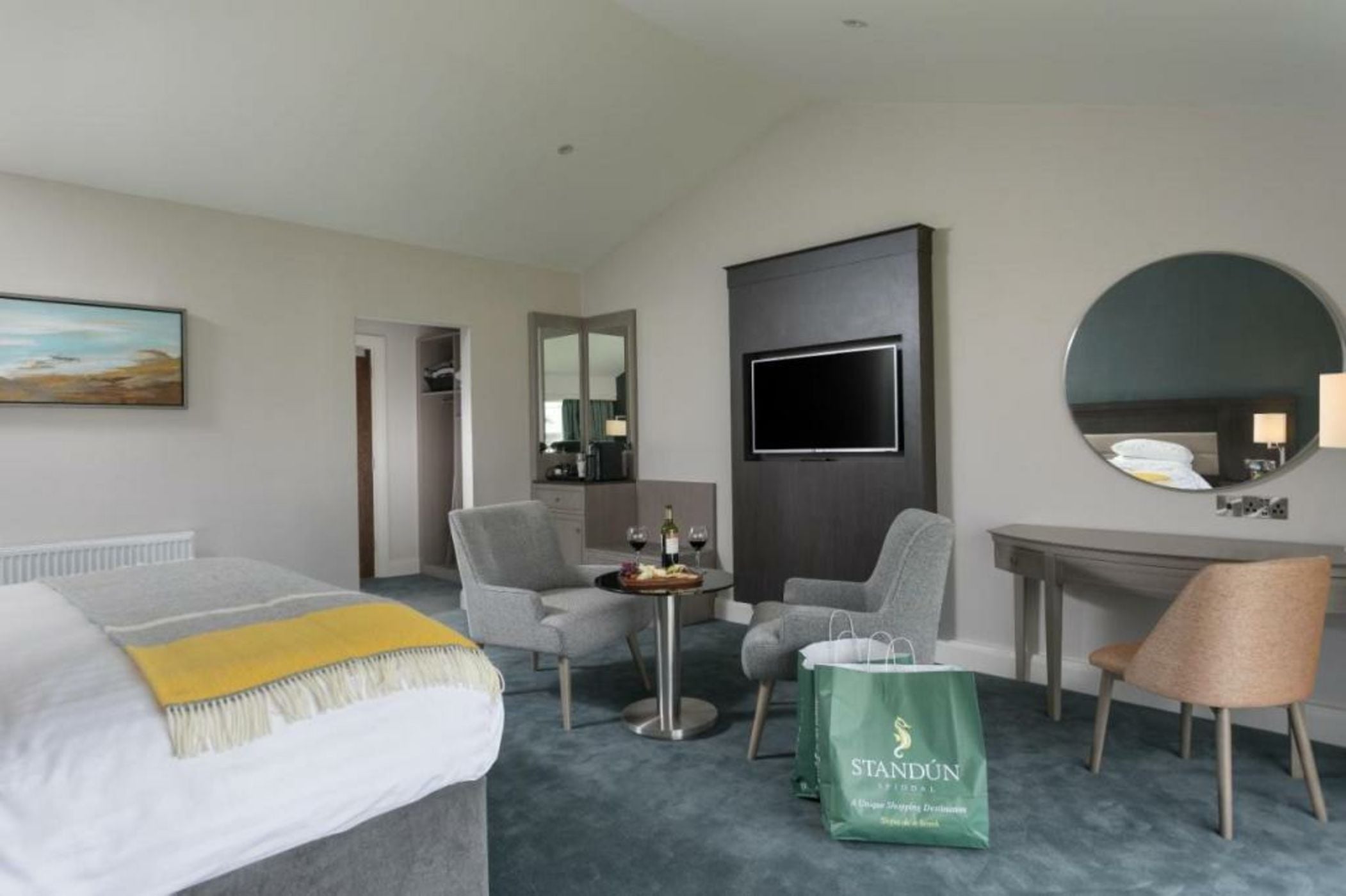 Connemara Coast Hotel