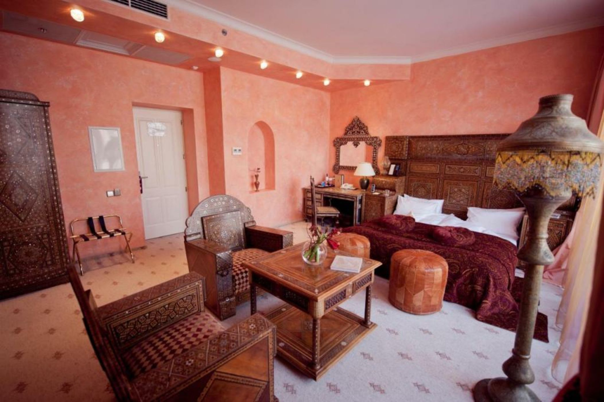 Opera Hotel - The Leading Hotels of the World