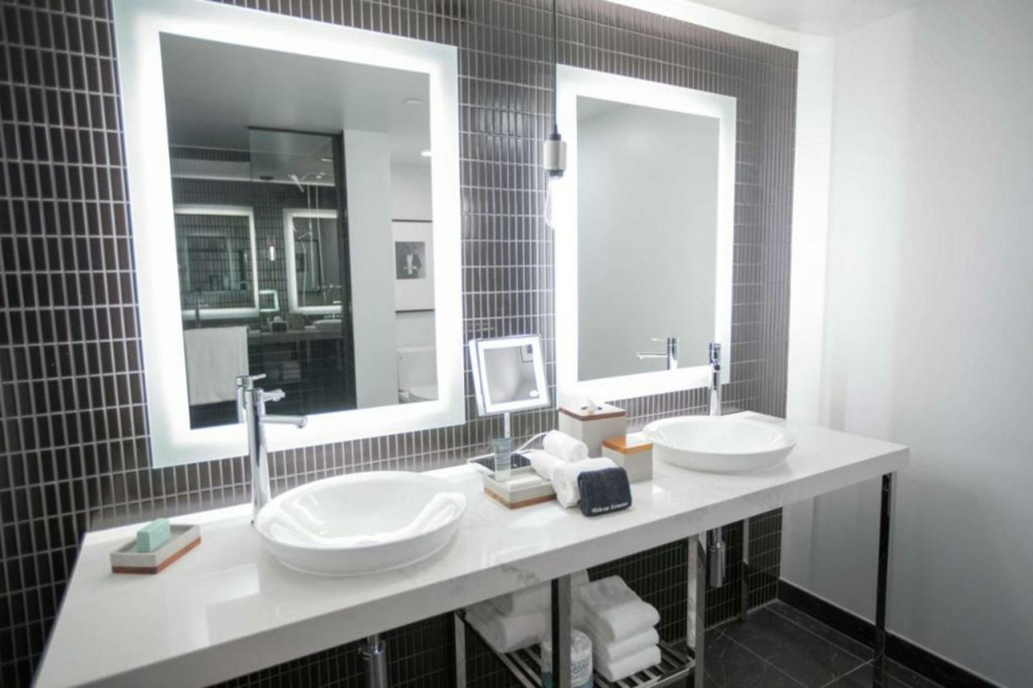 The Sound Hotel Seattle Belltown, Tapestry Collection