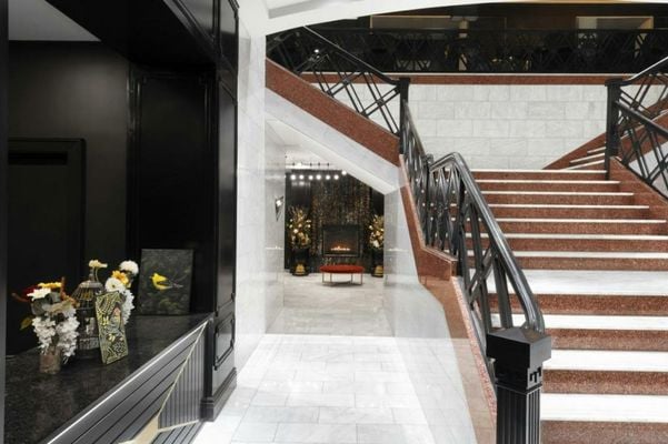 The Warrior Hotel, Autograph Collection