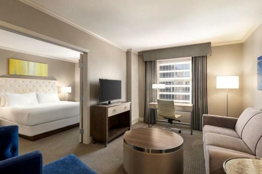 Magnolia Hotel St. Louis, a Tribute Portfolio Hotel