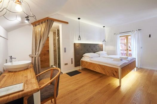 Hotel Plesnik Logar Valley