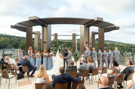 The MC, Autograph Collection