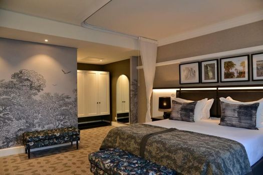 The Victoria Falls Hotel