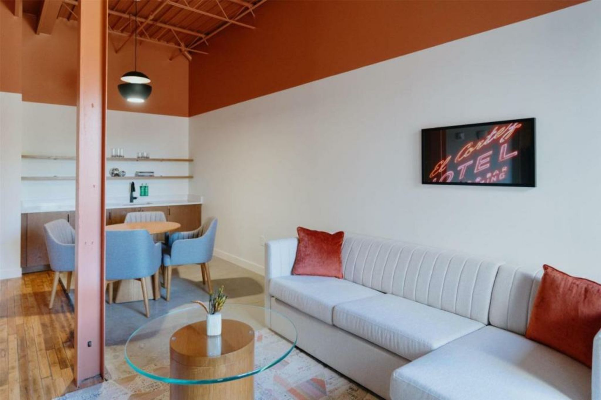 The Myriad Hotel Louisville, Tapestry Collection by Hilton