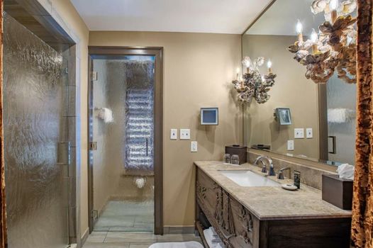 The Bohemian Hotel Savannah Riverfront, Autograph Collection