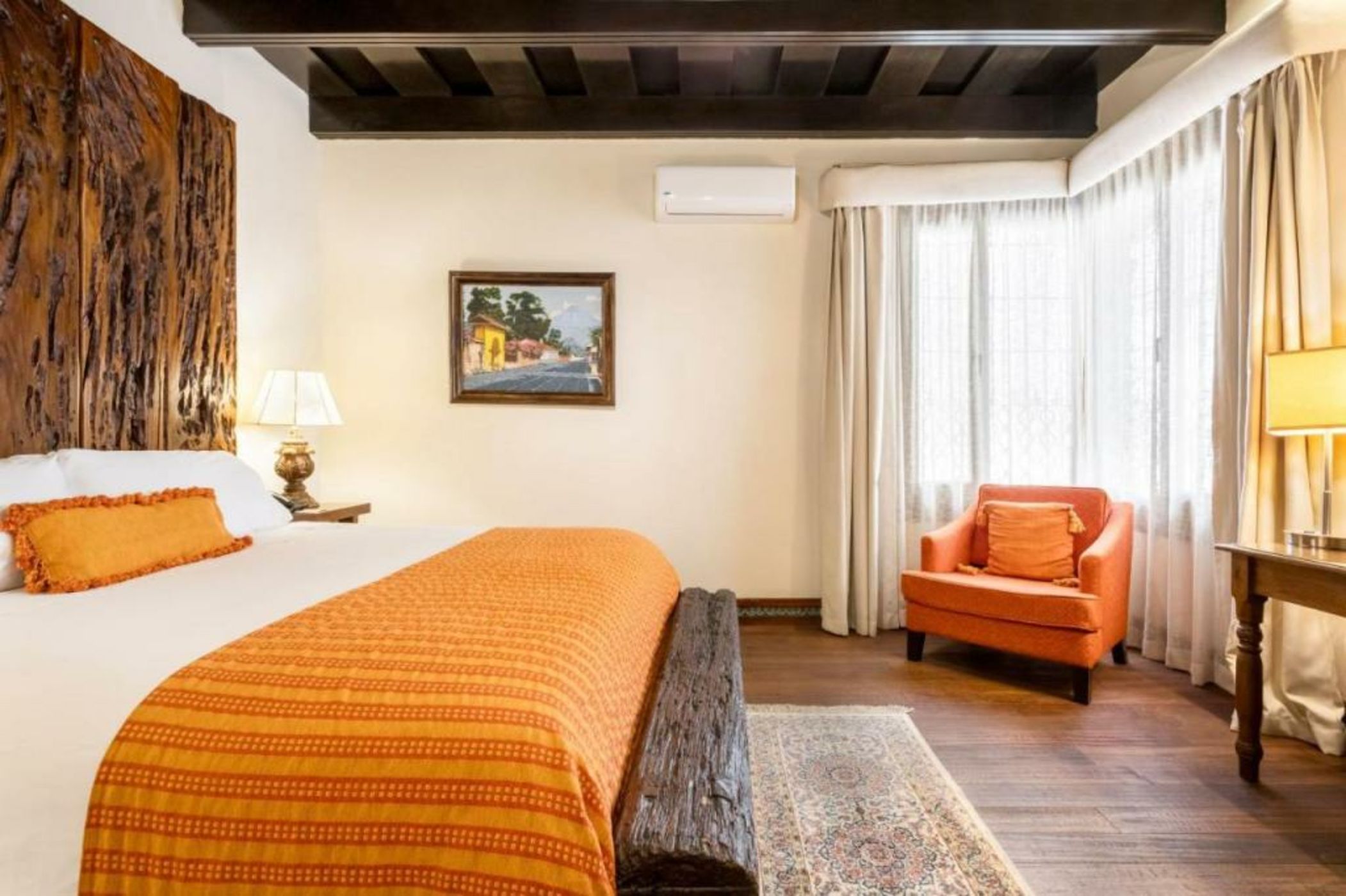 Pensativo House Hotel