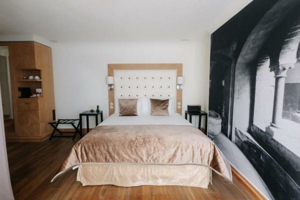 Dome Hotel