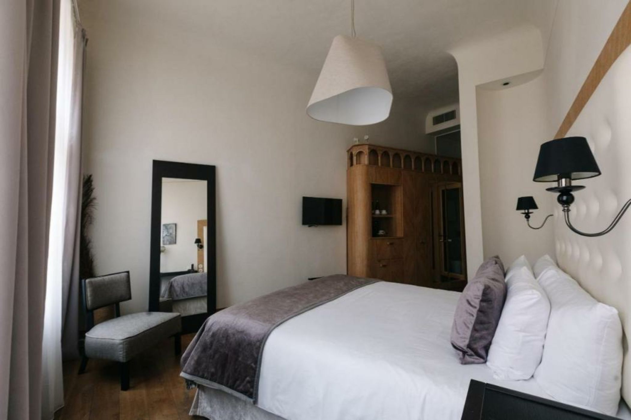 Dome Hotel