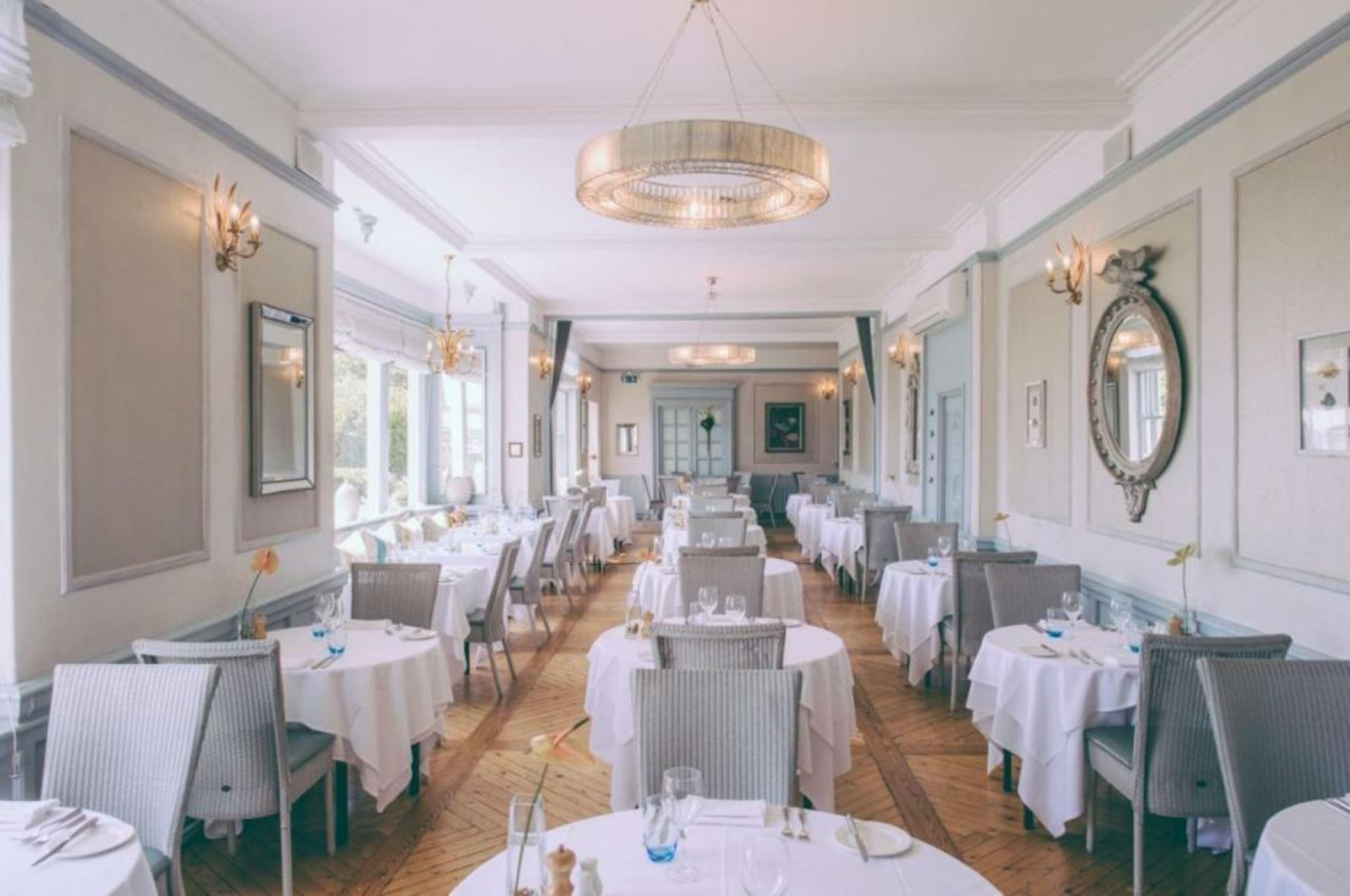 Alexandra Hotel & Restaurant