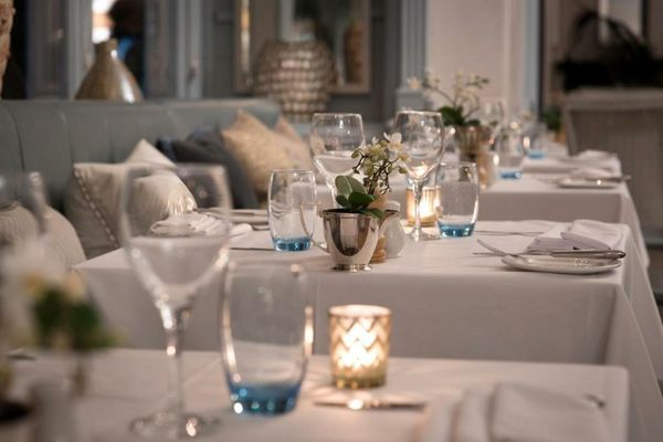 Alexandra Hotel & Restaurant