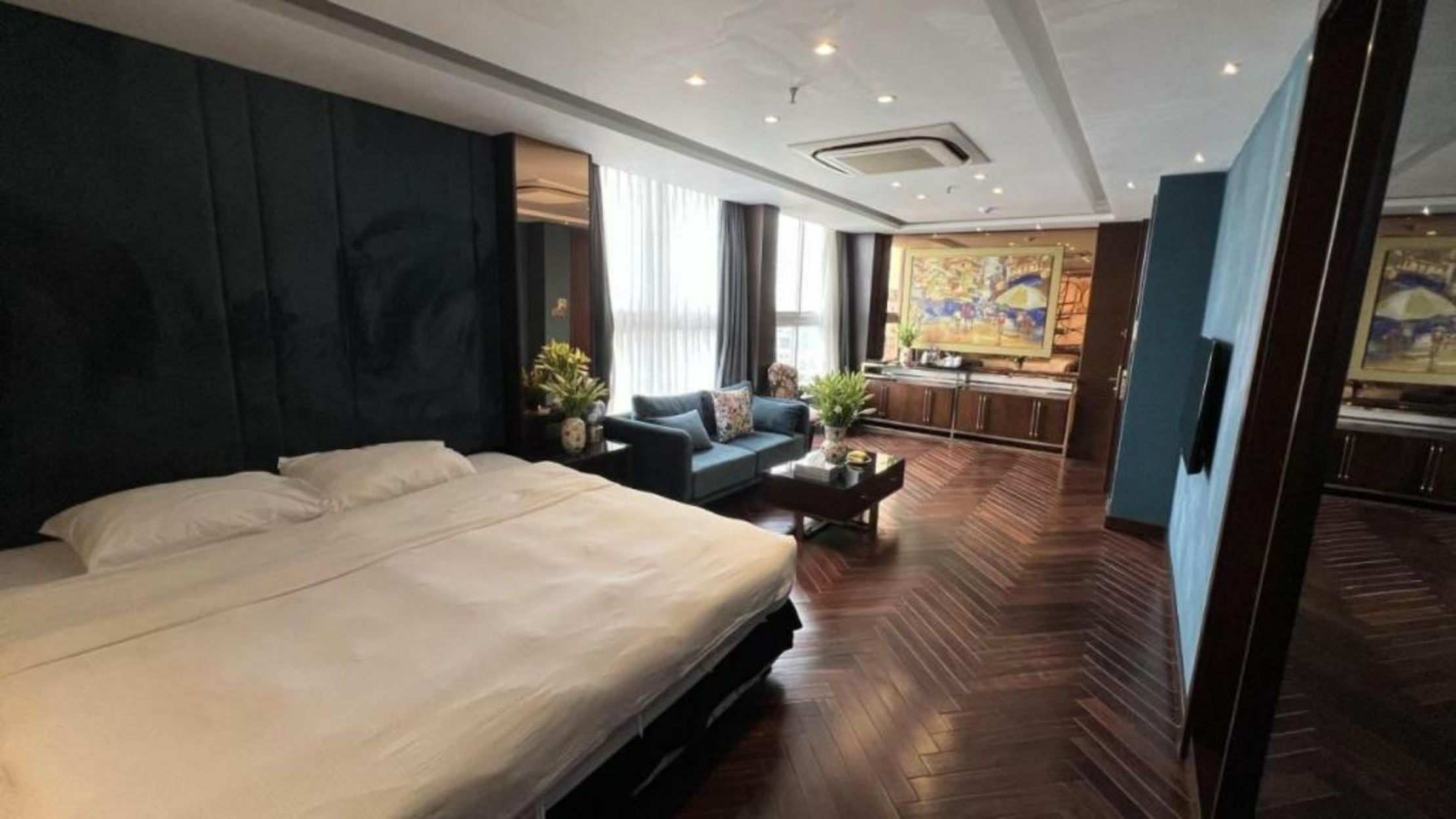 Golden Silk Boutique Hotel