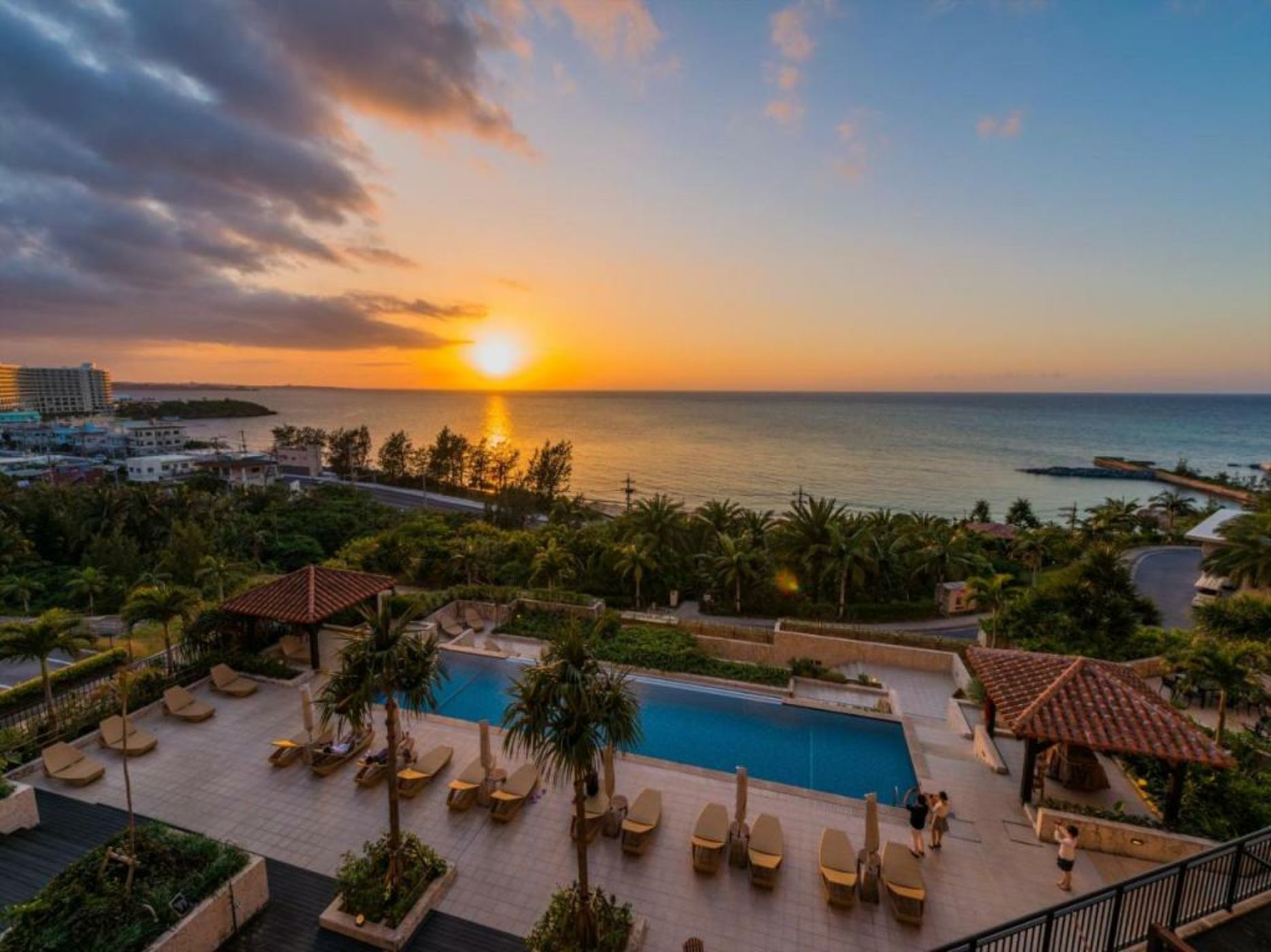 Kafuu Resort Fuchaku Condo Hotel