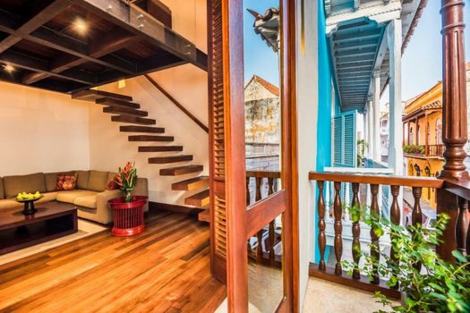 Ananda Hotel Boutique