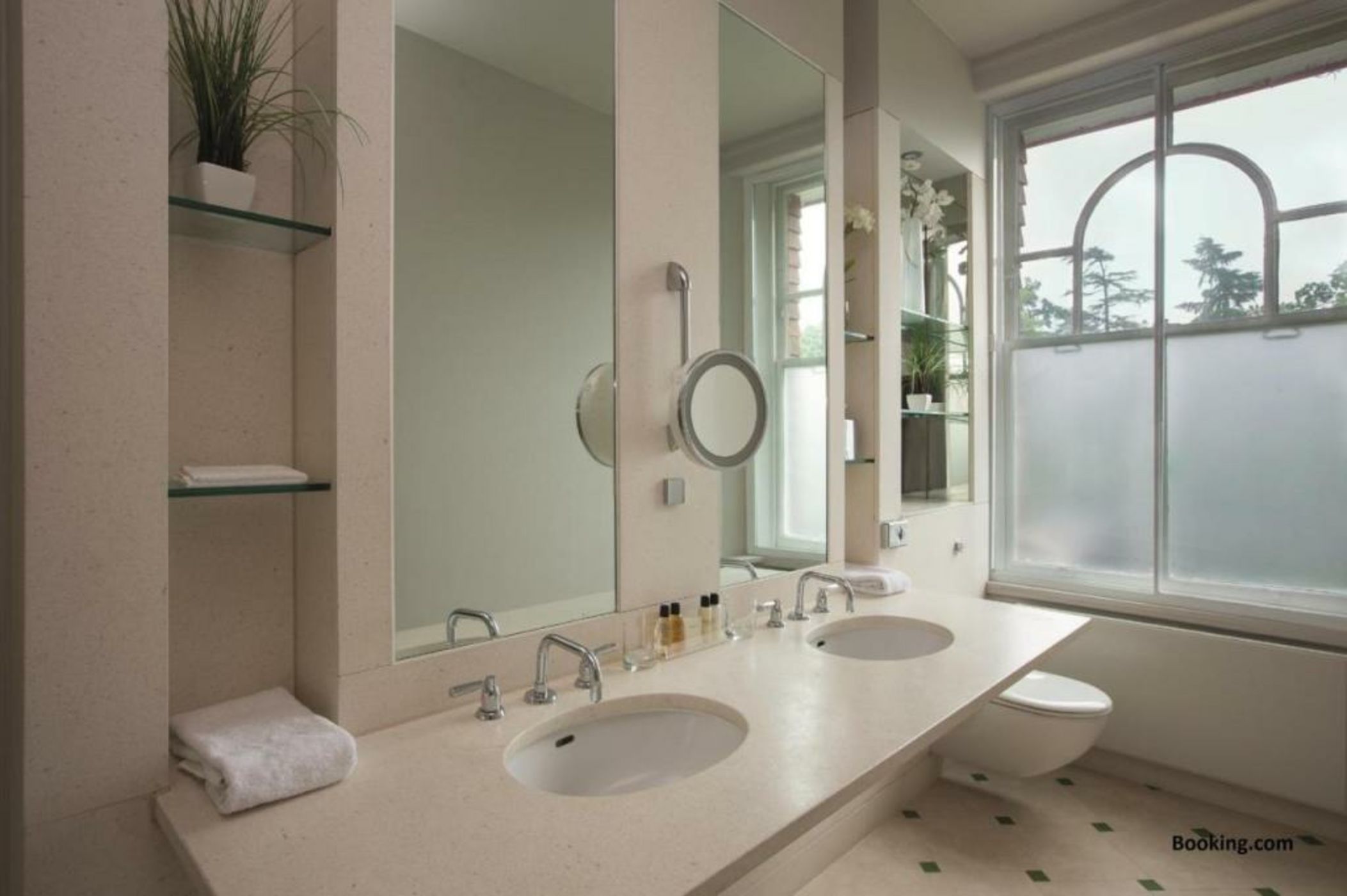 Woodlands Park Hotel