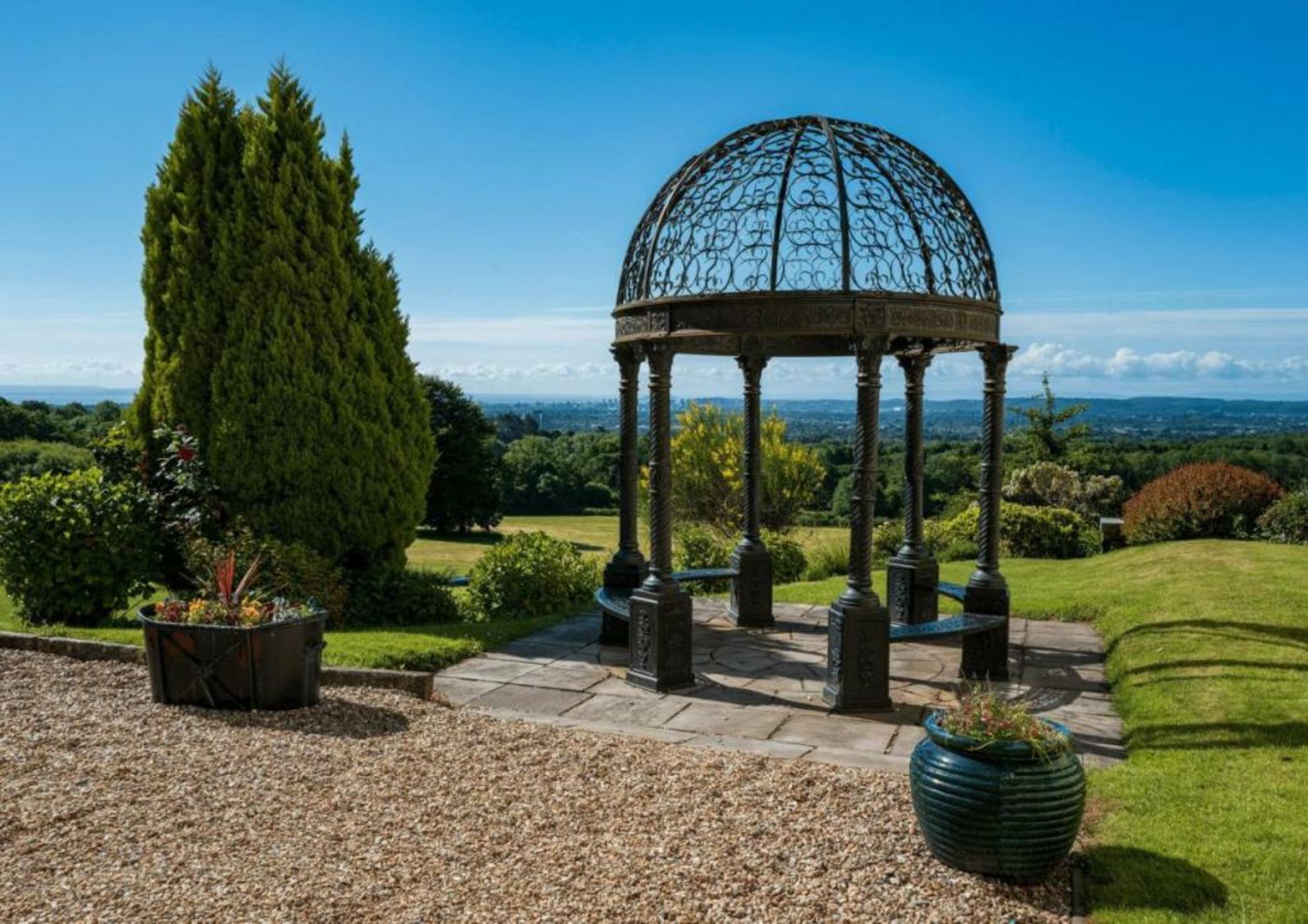 New House Country Hotel