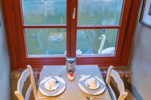 Canal View Hotel Ter Brughe by CW Hotel Collection