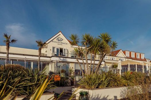 Roslin Beach Hotel
