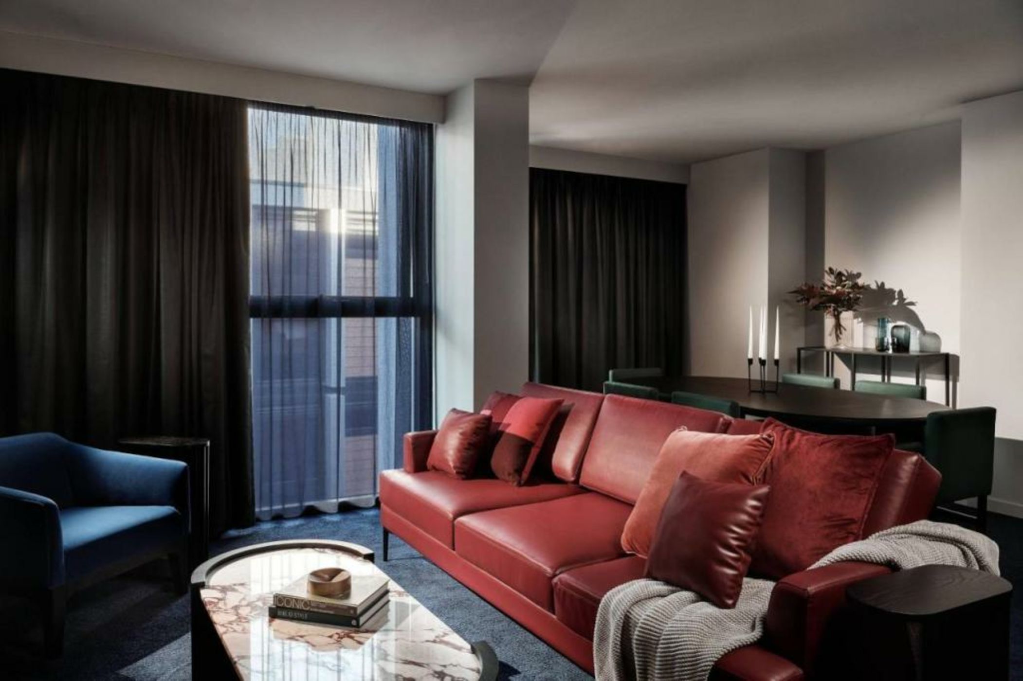 Midnight Hotel, Autograph Collection