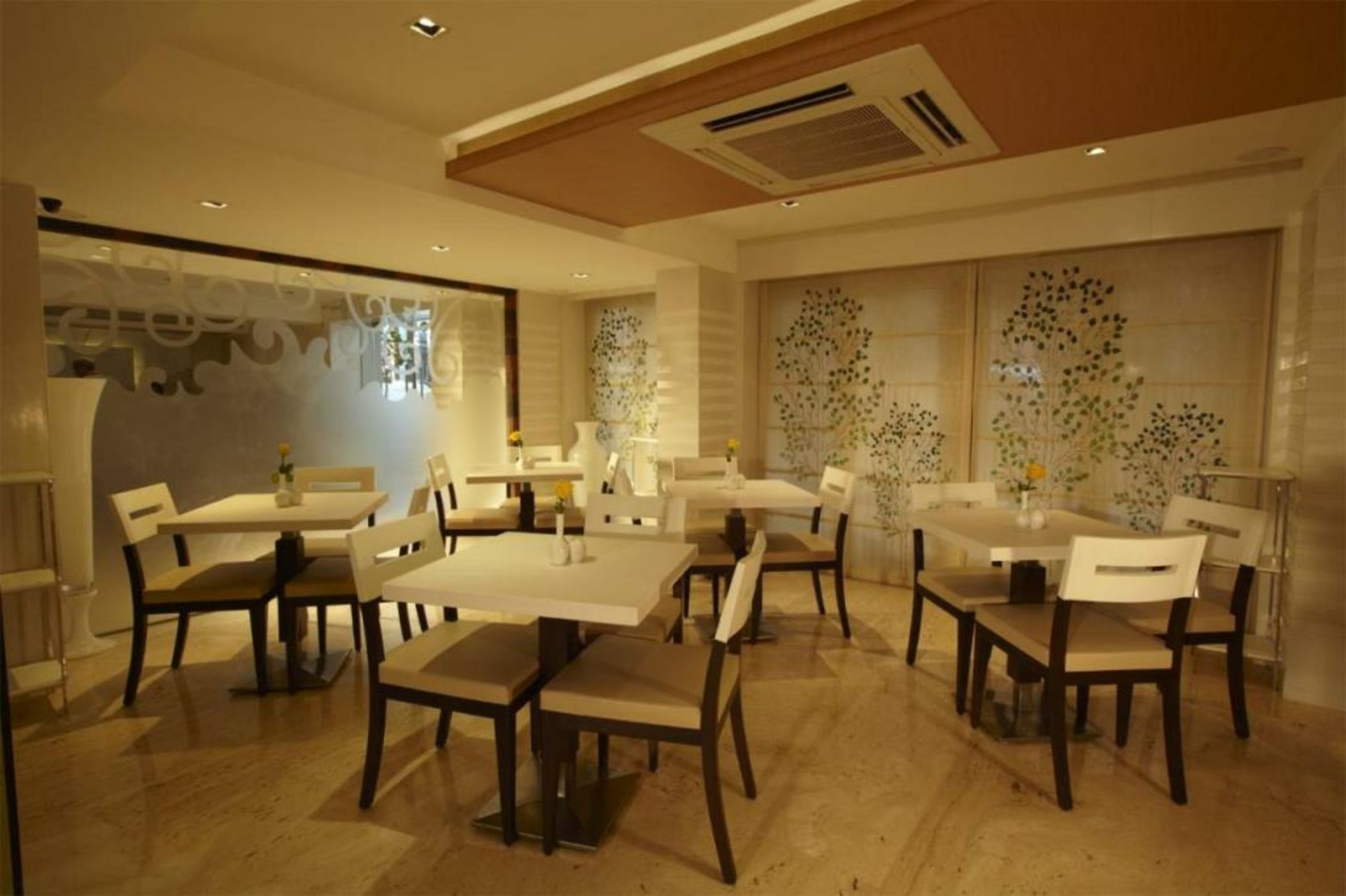 Hotel Bawa Continental