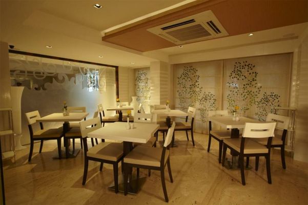 Hotel Bawa Continental