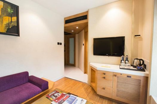 Hotel Bawa Continental