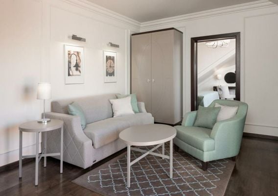 Bastion Heritage Hotel