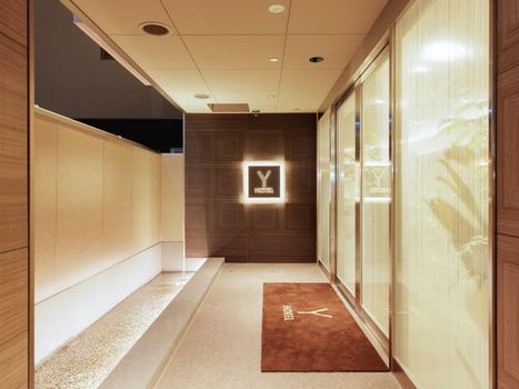 Y-HOTEL