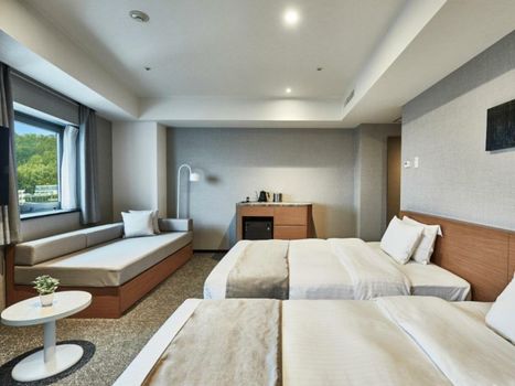 One Station Hotel Kumamoto -DLIGHT LIFE & HOTELS-