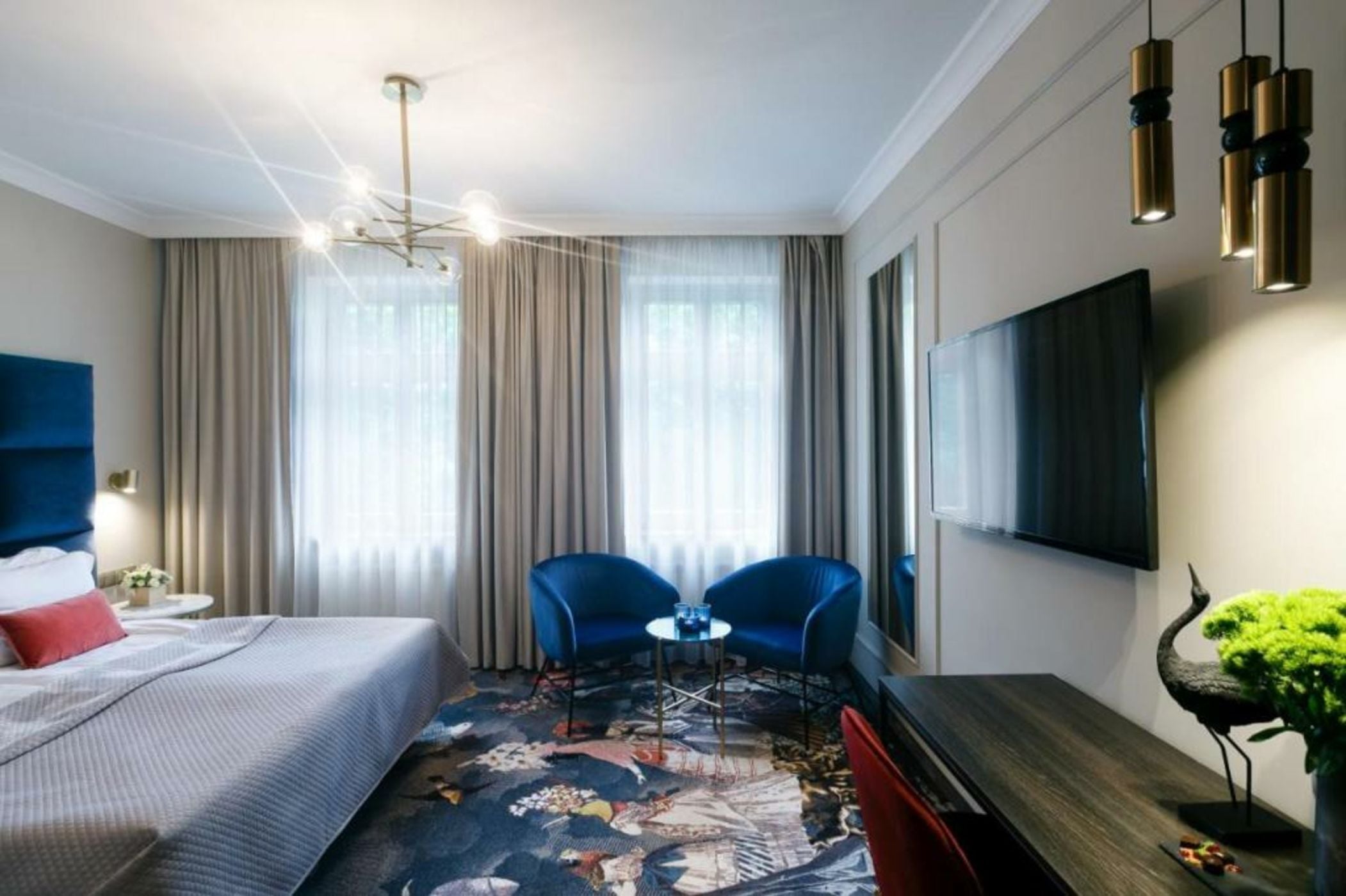 Queen Boutique Hotel