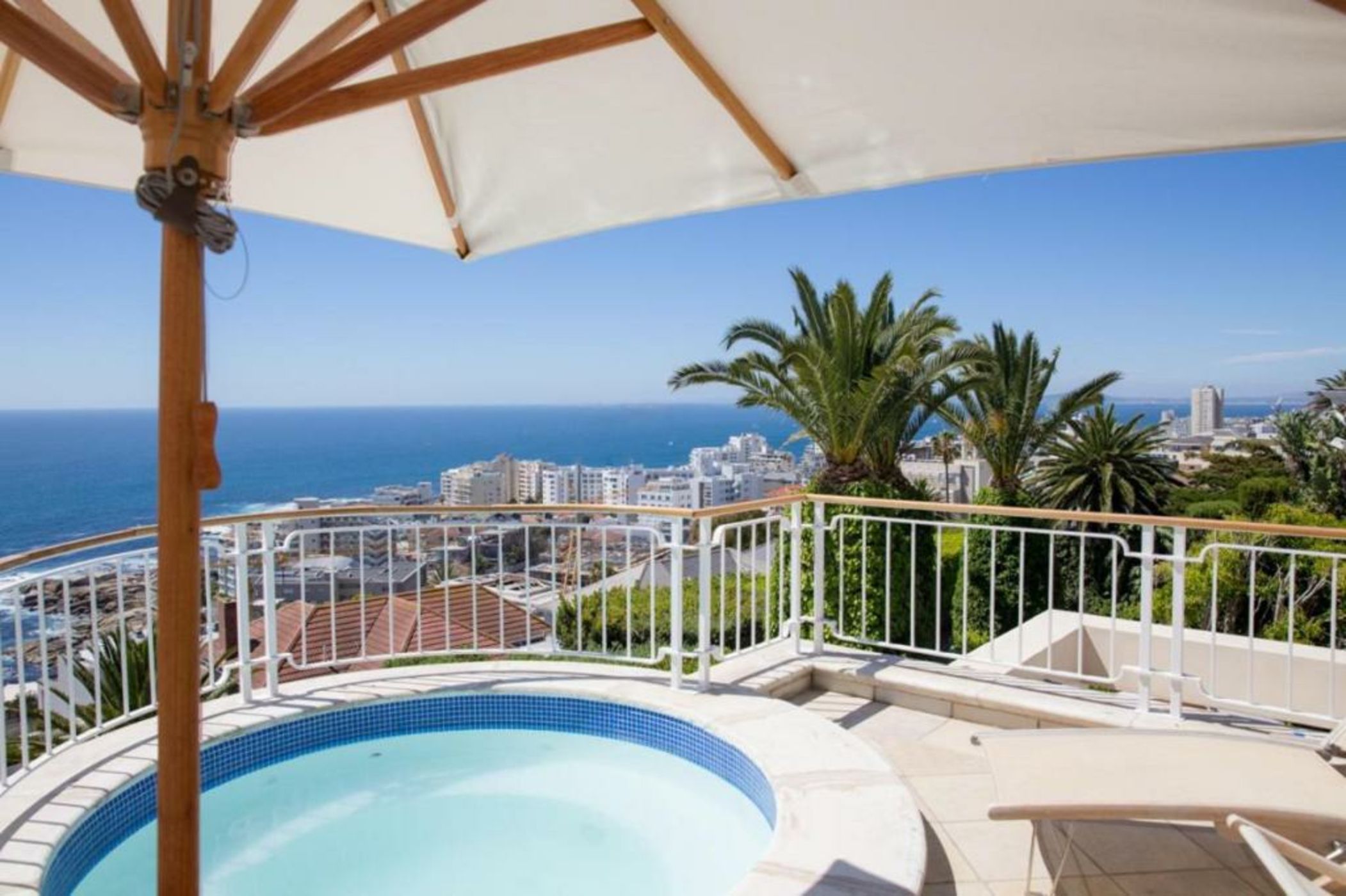 Compass House Boutique Hotel - Adults Only