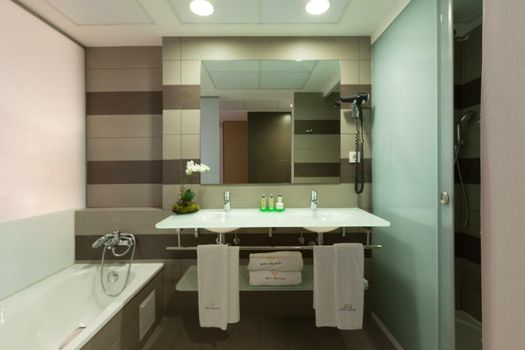 Hotel Tres Reyes Pamplona