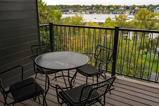 The Earl in Charlevoix